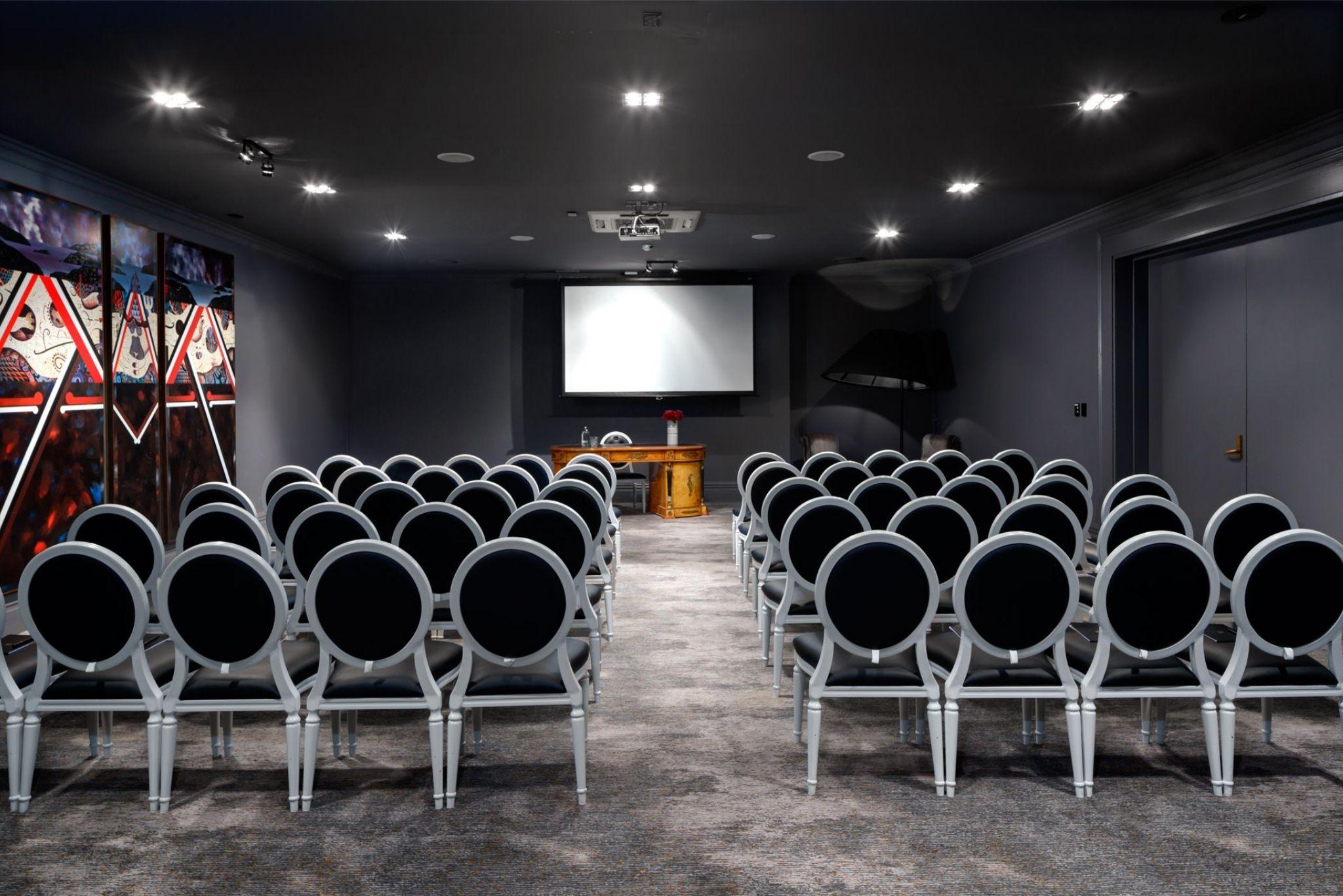 Qt 웰링턴 아파트먼트 외부 사진 The meeting room